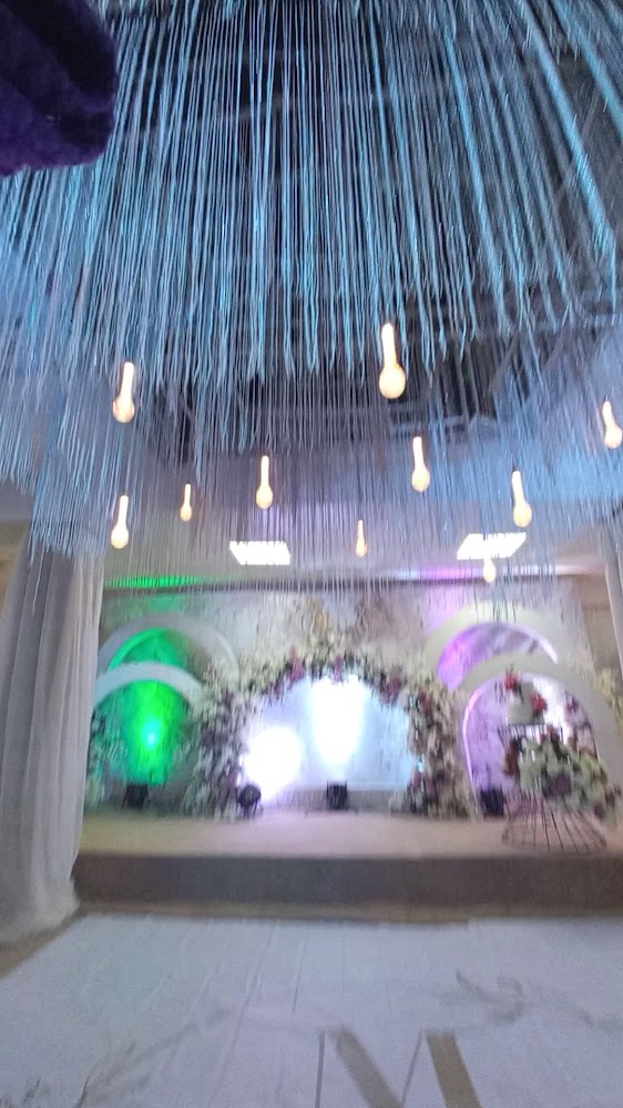 Martinos' Events Centre and Hotel Suites Agidingbi Ikeja photo 2
